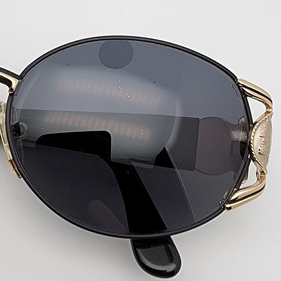 Fendi FS 140 Black Gold Frame Grey Lens Sunglasses w/ Case Italy 52-20-135 main image 4